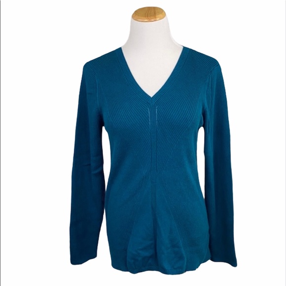 DKNY Jeans Teal Medium Weight V-Neck Knit Sweater
